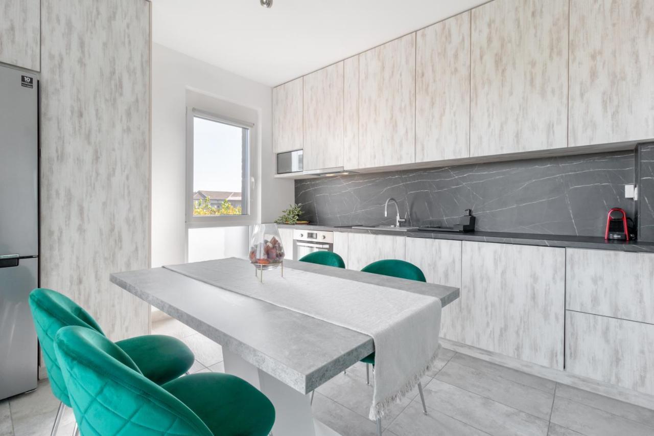 Vancouver Flat Oradea Exterior foto